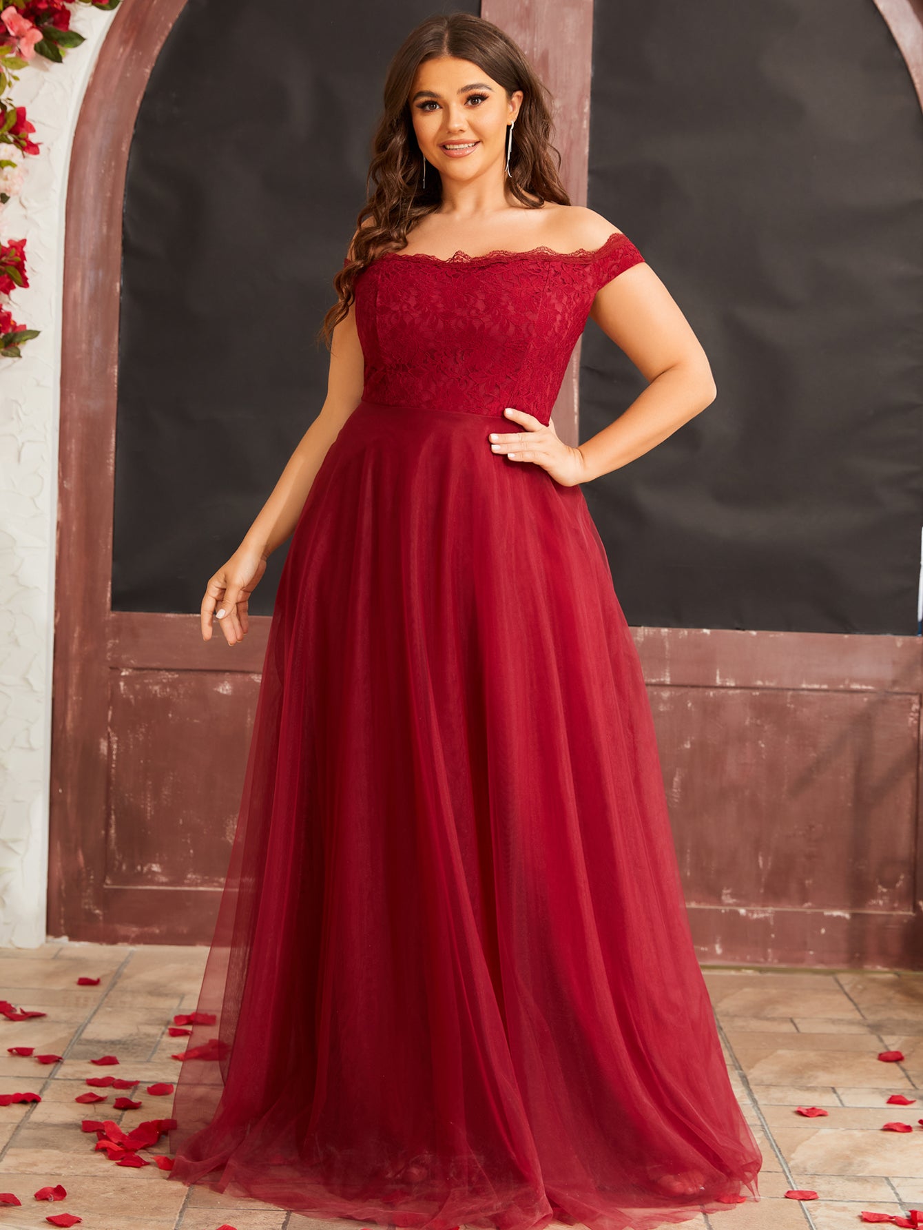 Women Plus Size Off Shoulder Floral Lace Mesh Hem Formal Prom Dresses –  DolphinBanana